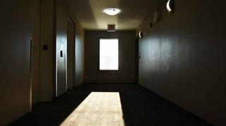 Nie żyje 10-miesięczna dziewczynka znaleziona we włocławskim hotelu. Policja ustala przyczyny zgonu dziecka