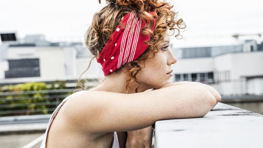 Ananasowanie włosów