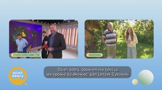 Kret kontra działka - napisy