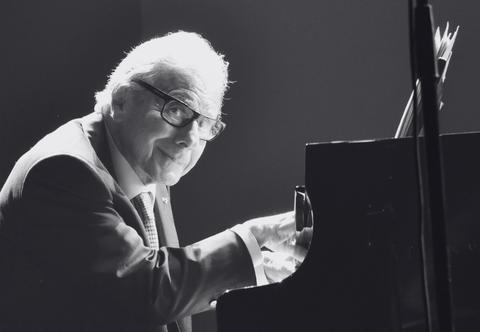 Był autorem słynnego motywu muzycznego z "Mission: Impossible". Zmarł Lalo Schifrin