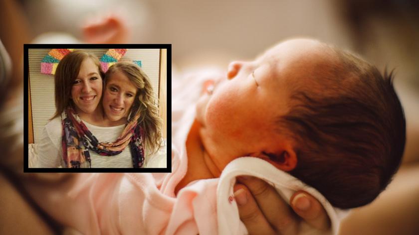 Abby i Brittany Hensel, noworodek