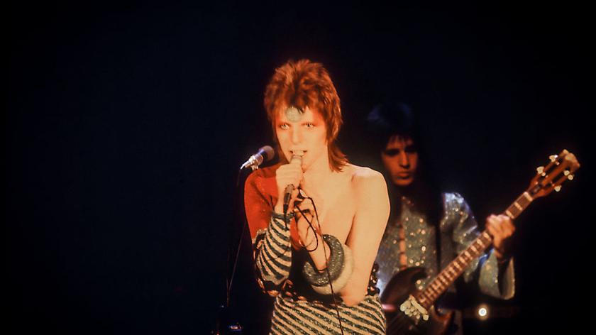 Słynny portret Davida Bowiego z błyskawicą pobił aukcyjny rekord. Ta kwota zwala z nóg