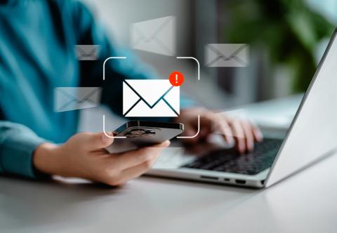 Phishing – nie daj się złapać na cyfrową przynętę na wakacjach. "Są cyniczni, chłodni, wyrachowani"