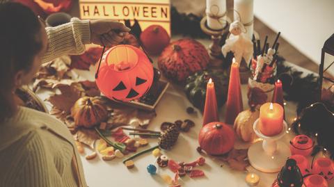 Jakie cukierki dawać dzieciom na Halloween?