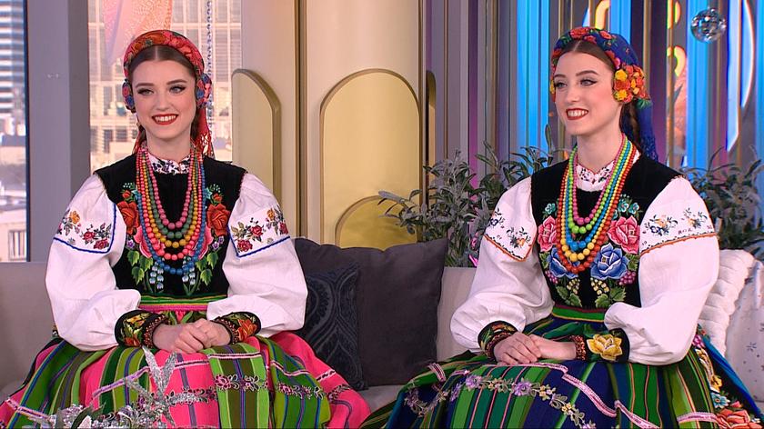 Bliźniaczki z zespołu Mazowsze