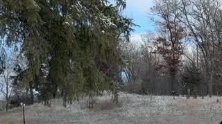 Ile energii potrzeba do naładowania spodni? napisy