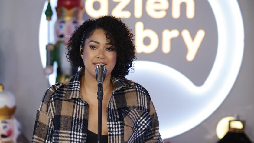 Patricia Kazadi  na scenie Dzień Dobry TVN