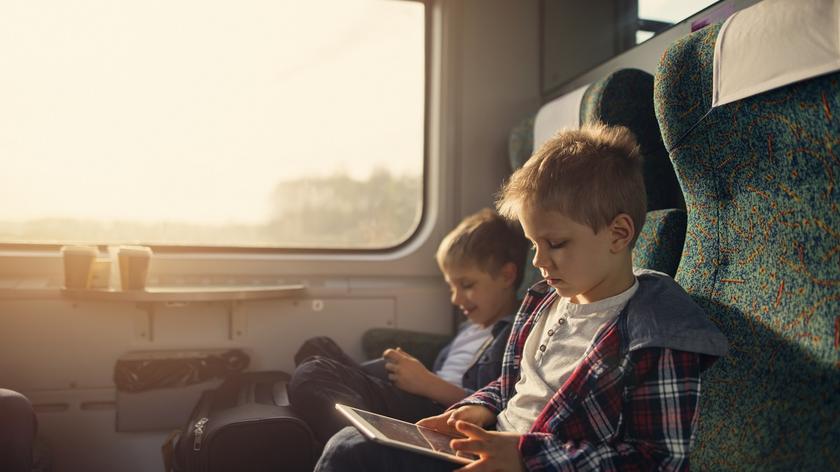 Dzieci w pociągu