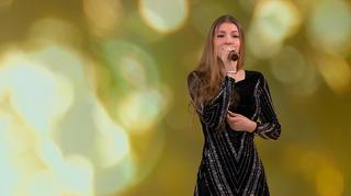 Idalia w piosence “I will always love you” 
