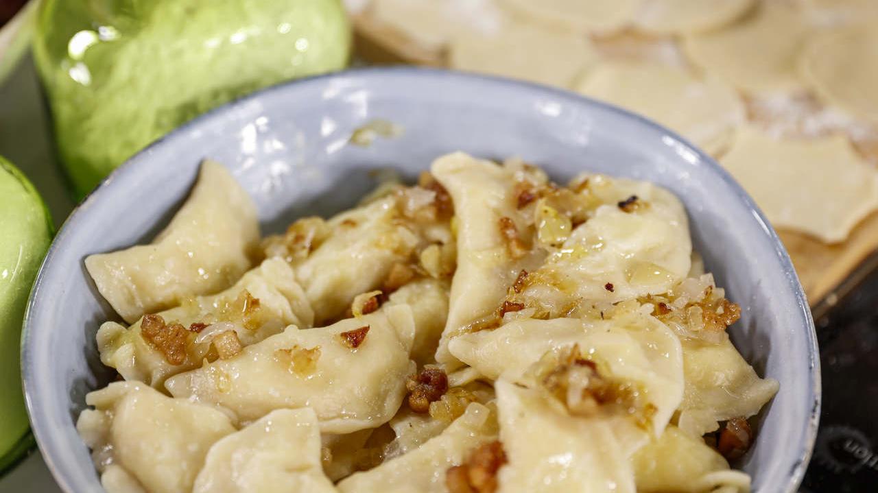 Pierogi z ziemniakami składniki i przepis Dzień Dobry TVN