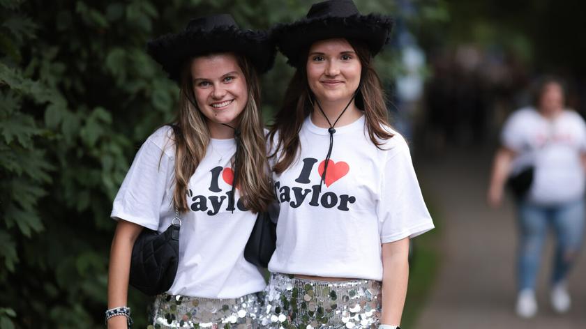 Fanki Taylor Swift