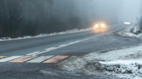 Pogoda na piątek. Możliwa gołoledź i mgły ograniczające widoczność