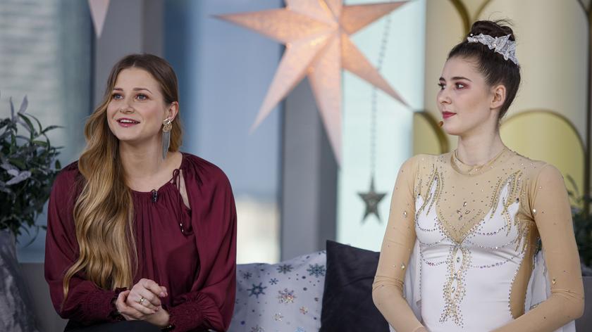 Trenerka zespołów mażoretkowych Marta Jabłońska, tancerka Izabela Borkowska