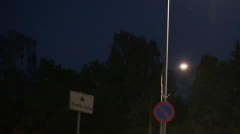 Miał zwabić nastolatkę, a potem ją skrzywdzić