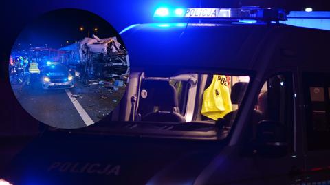 Wypadek na S2 - przerwócony autokar