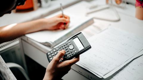 Matura z matematyki 2025. Poznaj zadania i odpowiedzi [ARKUSZE]