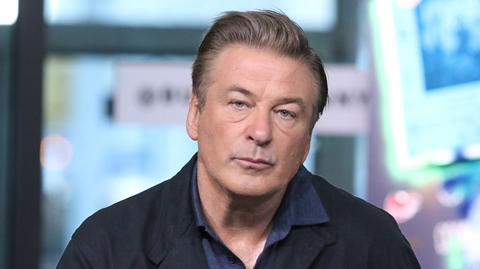 Alec Baldwin oskarżony o nieumyślne spowodowanie śmierci. 