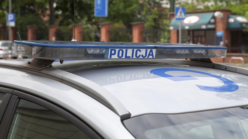policyjny samochód 