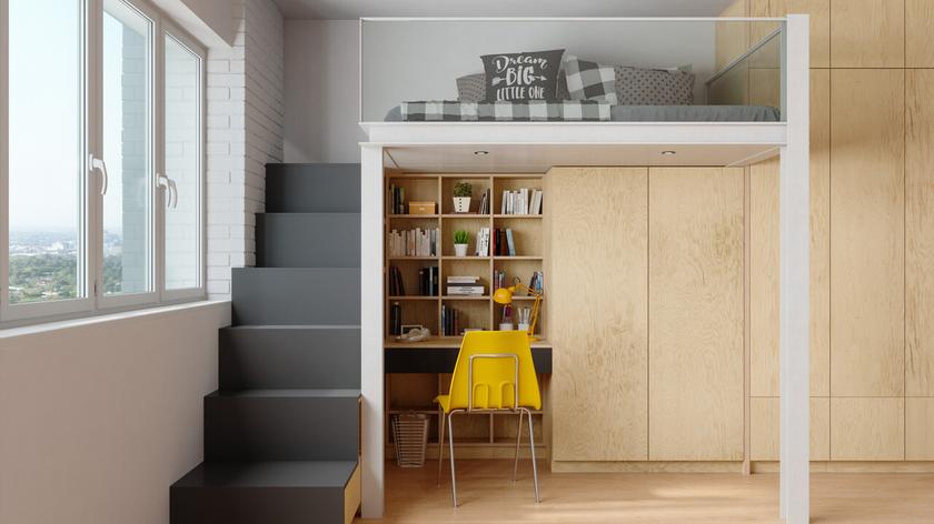 Małe mieszkanie z antresolą i szafą