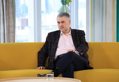 "Starałem się podpowiadać, co należy zmienić, żeby to było w miarę blisko rzeczywistości". Jak blisko prawdy jest serial "Przesmyk"?  