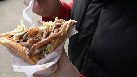 Co naprawdę znajduje się w kebabach? 
