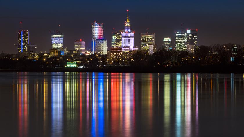 Warszawa nocą