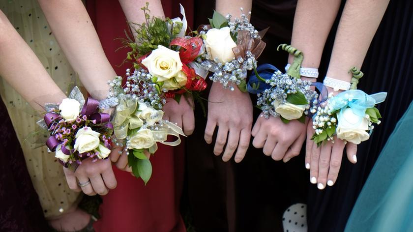 Studniówka, Paznokcie, Manicure