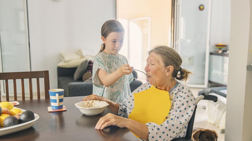 Co oznacza słowo "altruizm"? Czym charakteryzują się zachowania altruistyczne?