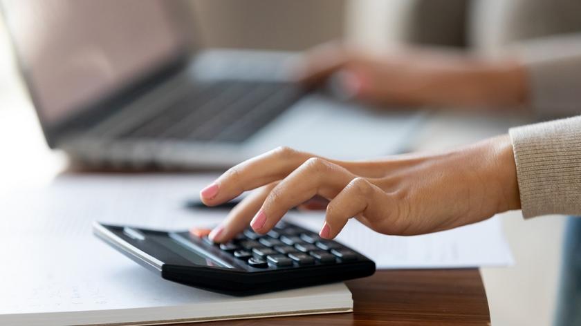 wyliczanie rat kredytu przy komputerze