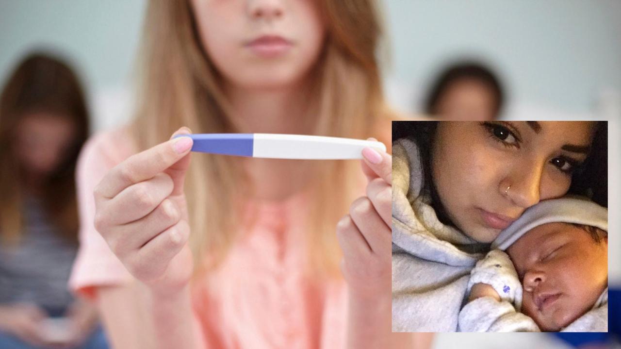 Nastolatka trzymająca w dłoniach test ciążowy.