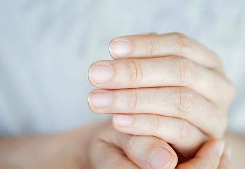 Co wygląd paznokci, mówi o naszym zdrowiu? Specjalistka podpowiada, na co zwrócić uwagę 