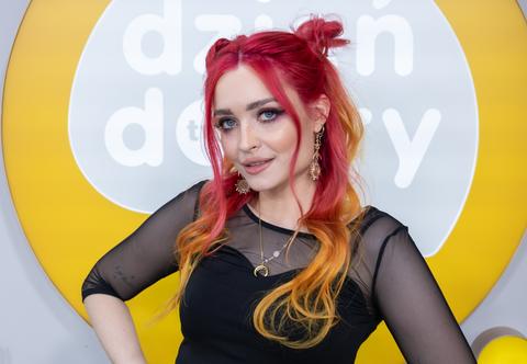 Polskie "Kwiaty", czyli Wønder i jej wersja kultowego utworu "Flowers" Miley Cyrus