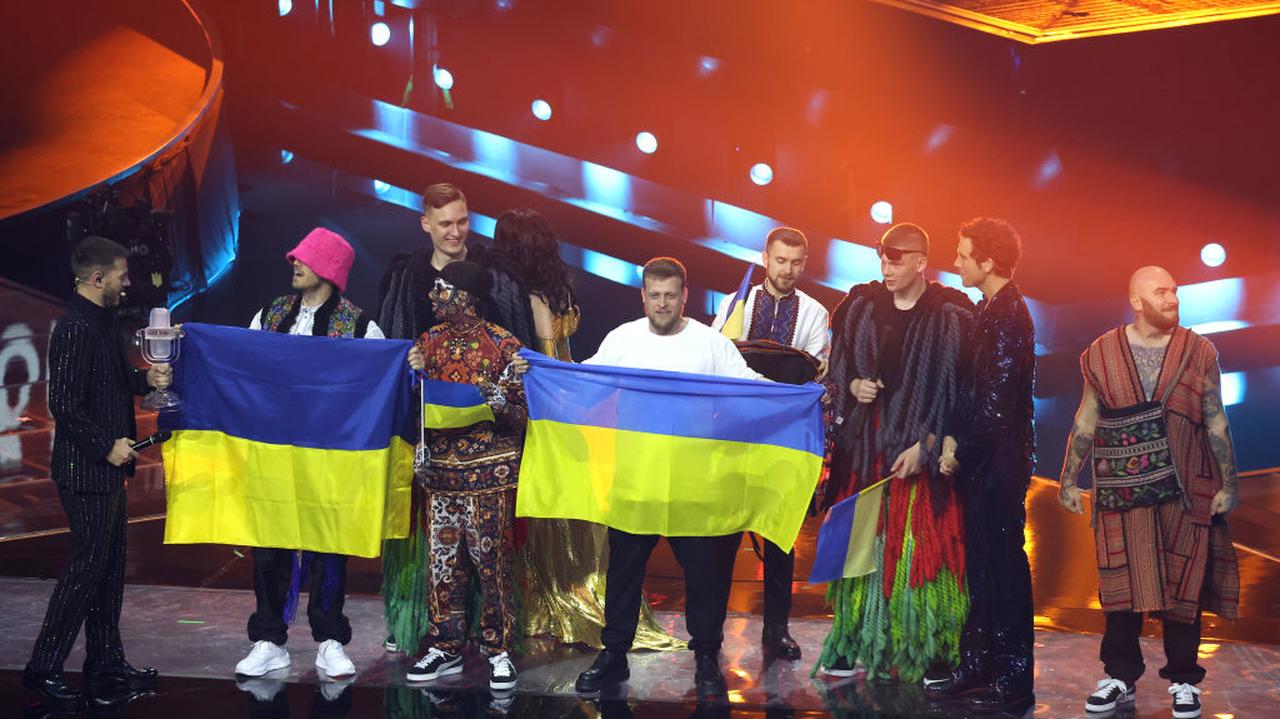 Zespół Kalush Orchestra wykonał utwór "Stefania". Prezydent Ukrainy, Wołodymyr Załenski chce zorganizować następną edycję w Mariupolu