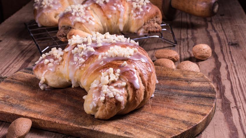 Świeżo upieczone rogale świętomarcińskie