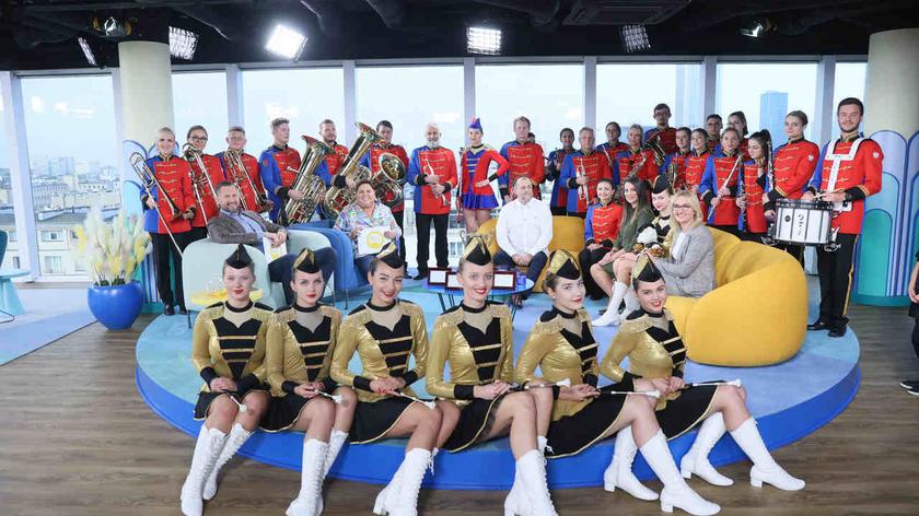Miejska Orkiestra Dęta Lubliniec i mażoretki