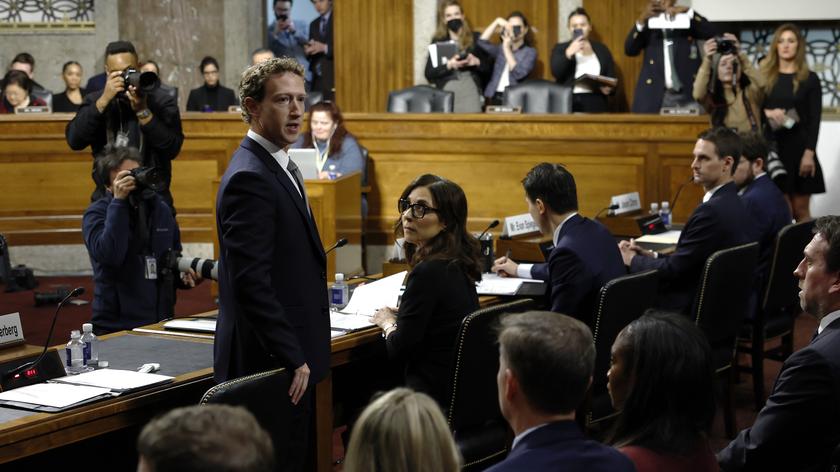 Mark Zuckerberg 