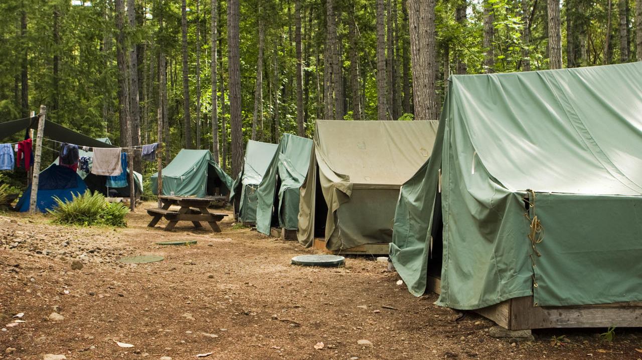 obóz namiotowy