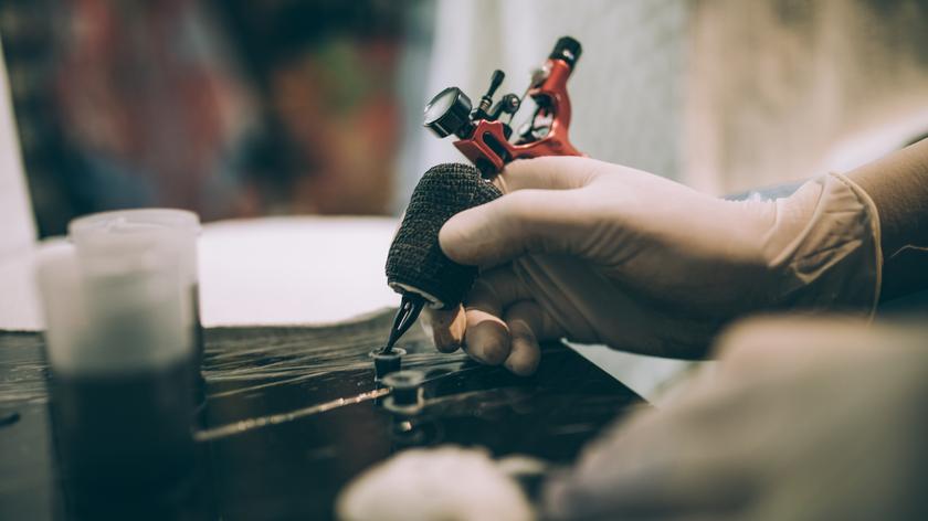 maszynka do robienia tatuaży