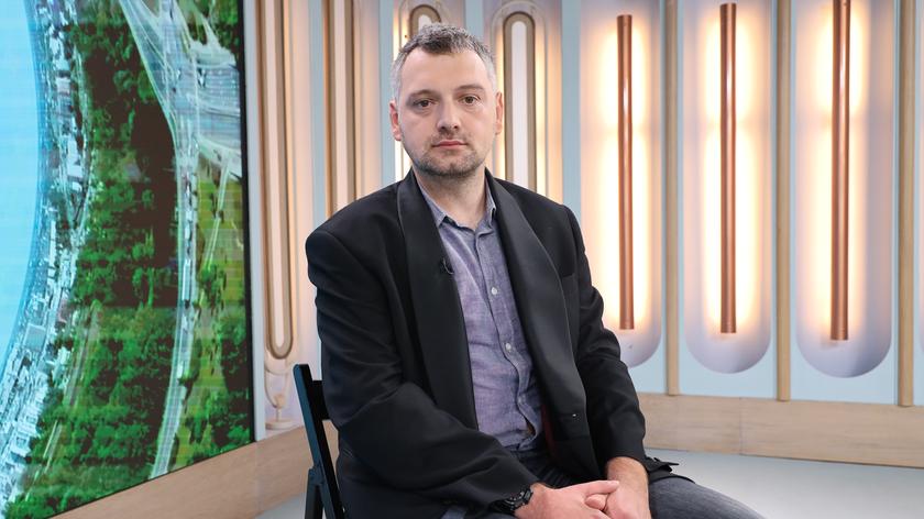Bartosz Józefiak, reporter programu "Uwaga!" TVN i autor książki "Patodeweloperka. To nie jest kraj do mieszkania"