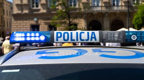 Warszawa. Nieprzytomna kobieta na klatce schodowej