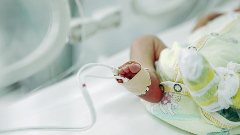 Niemowlę na oddziale intensywnej terapii