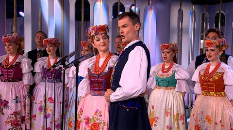 Zespołu Pieśni i Tańca „Śląsk” w utworze „Szła dzieweczka” 