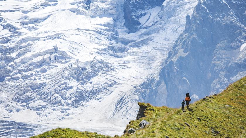 Koroną Ziemi określa się wszystkie najwyższe szczyty wszystkich kontynentów. Czy ktoś je wszystkie zdobył?