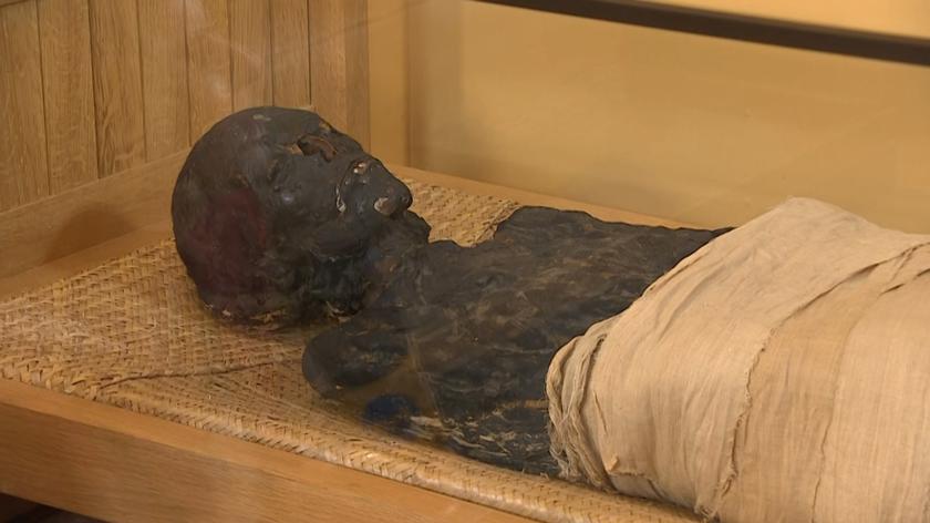 Mumia sprzed 2800 lat pokazała twarz 