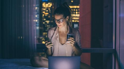 Oszustwa metodą na PIT. Dostałeś SMS-a o niedopłacie? BIK ostrzega