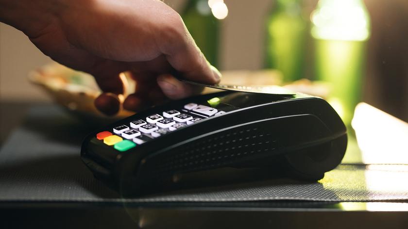 Płacenie kartą