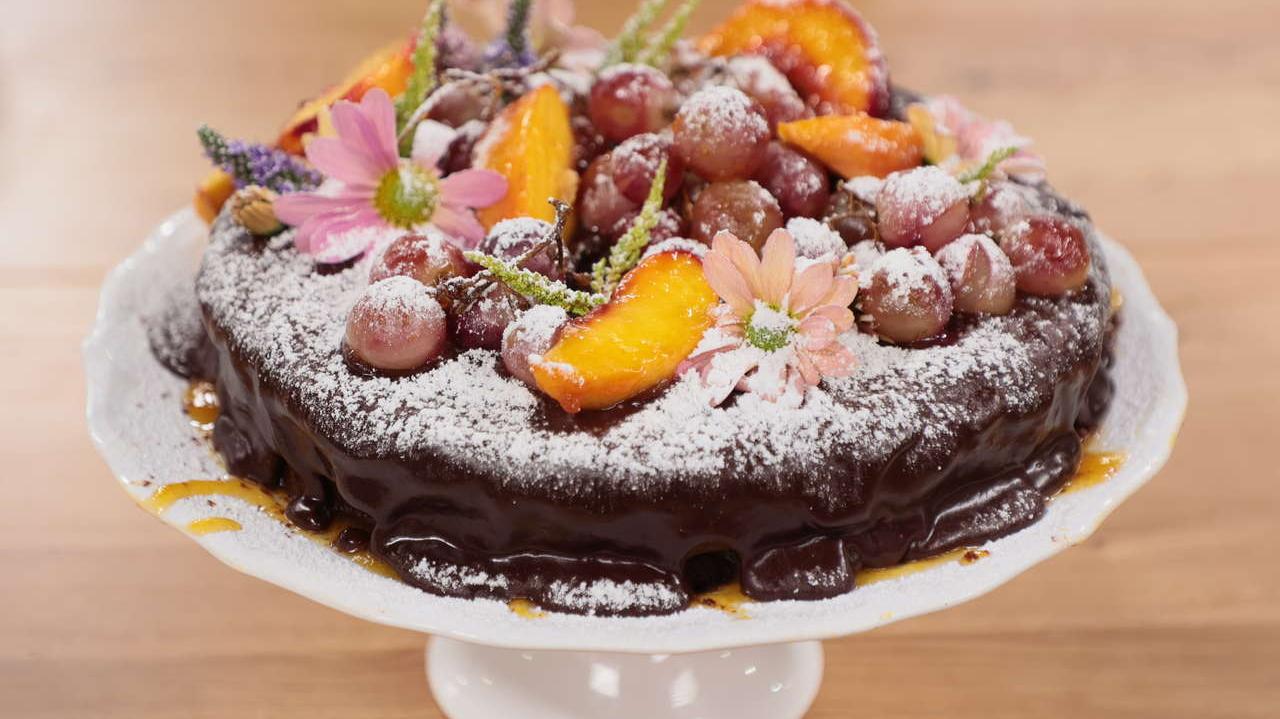 Ciasto mirabelkowe w czekoladzie i z owocami