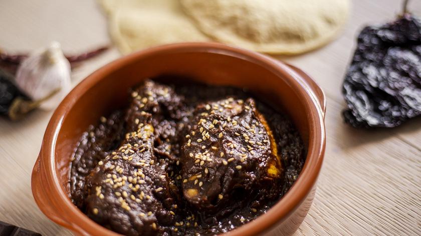 Kurczak mole po meksykańsku w czekoladzie