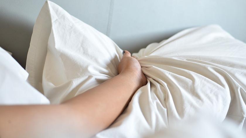 Kobieta w pościeli